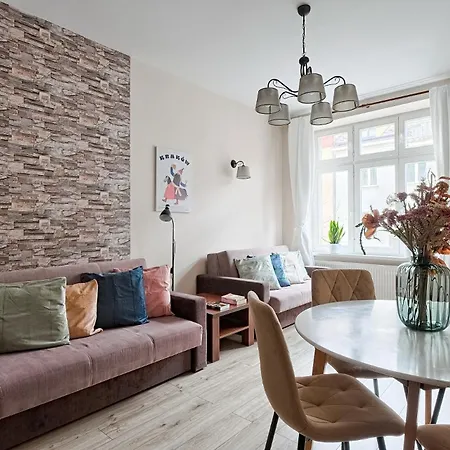 Διαμέρισμα Urban Nest Jozefitow 5 *