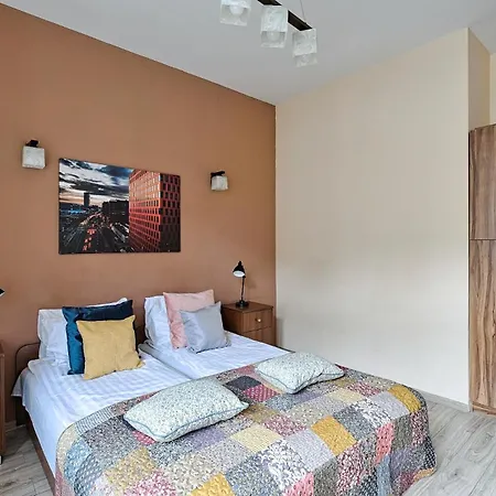 Urban Nest Jozefitow 5 *