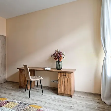 Urban Nest Józefitów 5