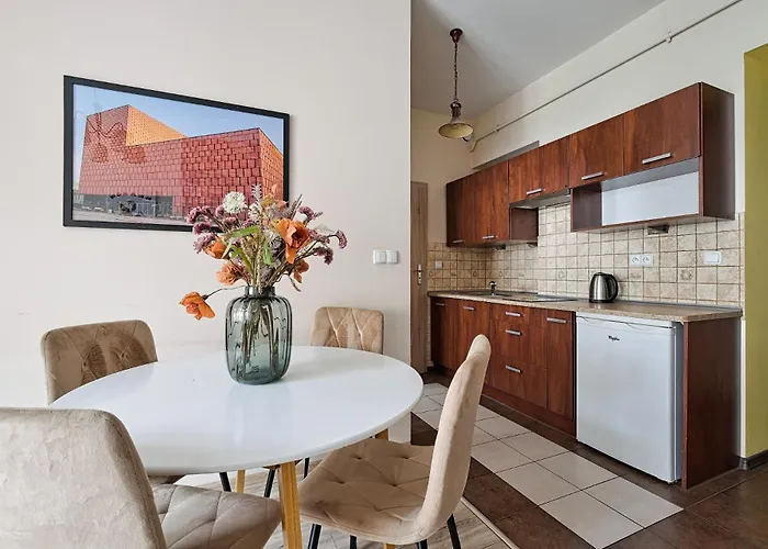 Urban Nest Jozefitow 5 شقة *