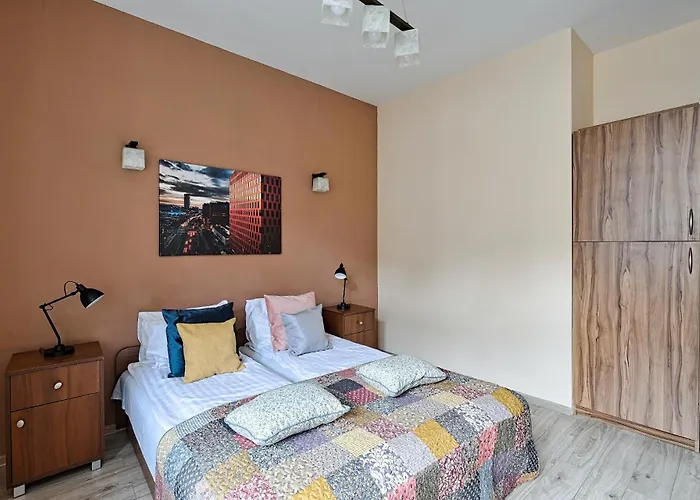 Urban Nest Jozefitow 5 *